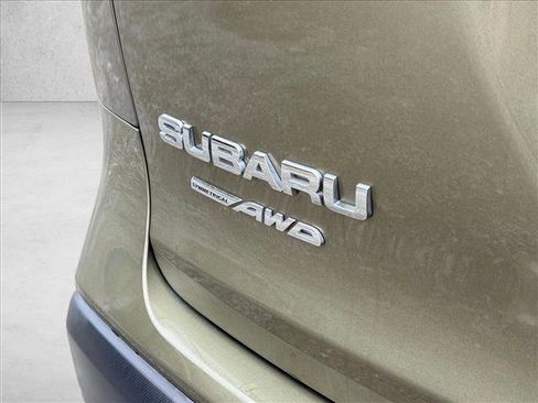 Certified 2024 Subaru Ascent Premium w/ Convenience Package image 9