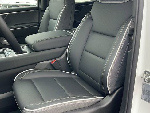 New 2026 GMC Sierra EV Elevation image 10
