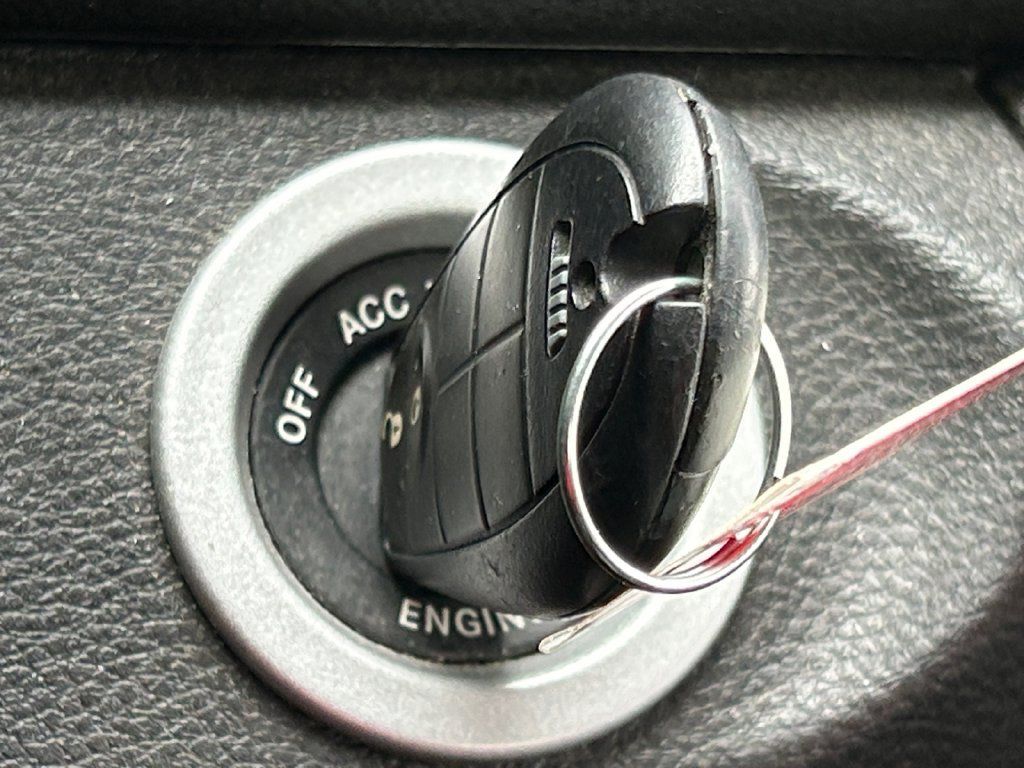 Used 2024 RAM 1500 Classic SLT AWD/4WD image 35