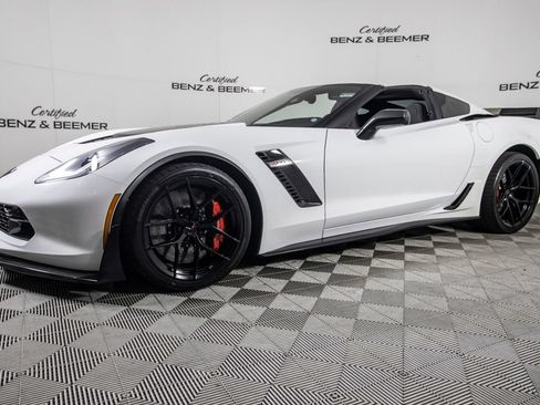 Used 2016 Chevrolet Corvette Z06 w/ Z07 Performance Package RWD image 13