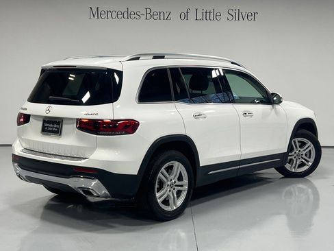 Used 2022 Mercedes-Benz GLB 250 4MATIC image 6