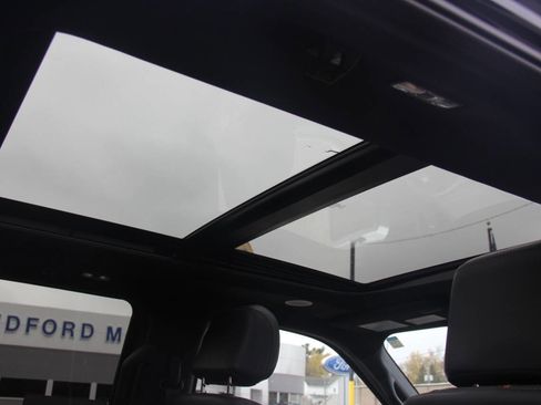 Certified 2023 Ford F150 Platinum w/ Equipment Group 701A High image 28