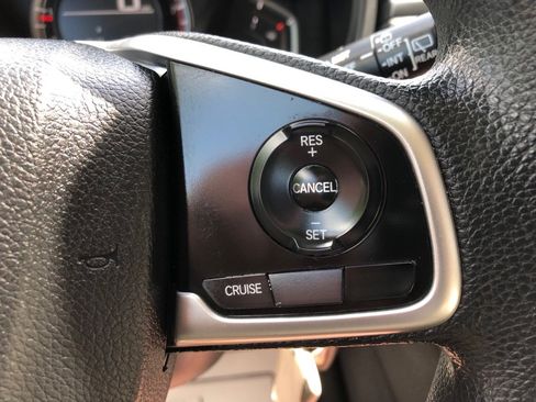 Used 2019 Honda CR-V LX image 32