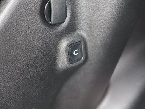 Used 2021 Jeep Compass Latitude w/ Sun and Sound Group AWD/4WD image 35