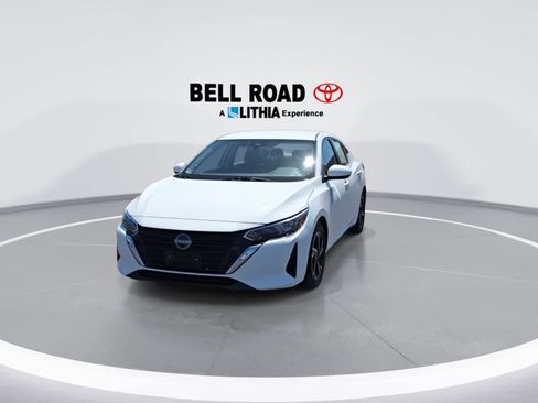 Used 2024 Nissan Sentra SV FWD image 3