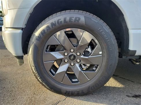 New 2025 Ford F150 Lightning Flash image 24