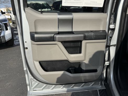 Used 2020 Ford F150 XLT w/ Equipment Group 302A Luxury image 32