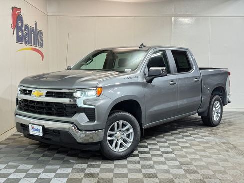 New 2026 Chevrolet Silverado 1500 LT AWD/4WD image 2