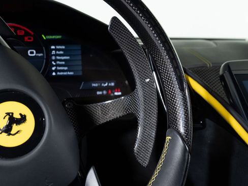 Used 2024 Ferrari Roma image 28