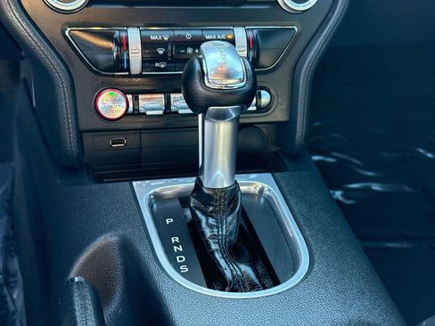 Certified 2022 Ford Mustang Coupe w/ Equipment Group 101A image 24