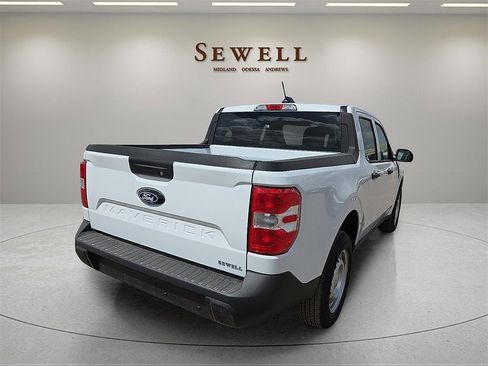 New 2025 Ford Maverick XL w/ Equipment Group 102A image 4
