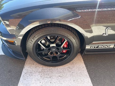 Used 2008 Ford Mustang Shelby GT500 RWD image 12