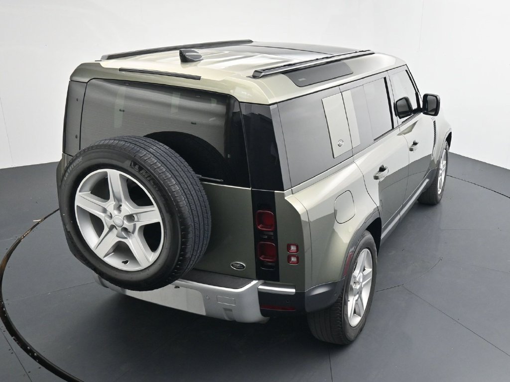 Used 2021 Land Rover Defender 110 SE AWD/4WD image 15