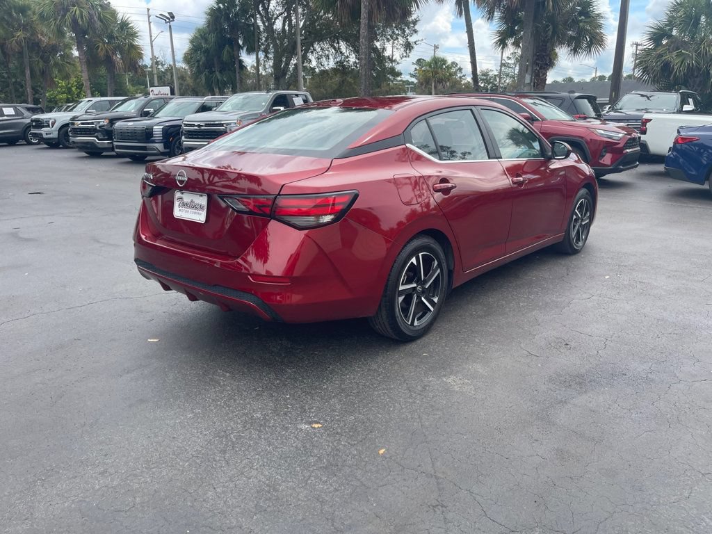 Used 2025 Nissan Sentra SV FWD image 5