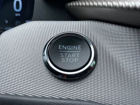 Used 2025 Ford Explorer Active RWD image 22