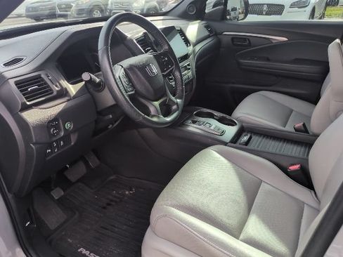 Used 2022 Honda Passport EX-L image 6
