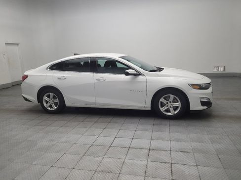Used 2022 Chevrolet Malibu LS w/ Driver Confidence Package II FWD image 11