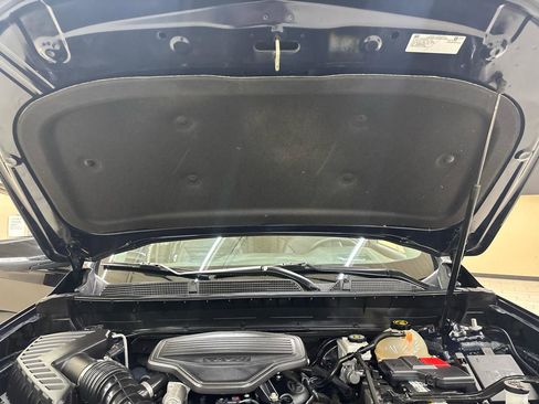 Used 2021 GMC Acadia SLT w/ Elevation Edition FWD image 55