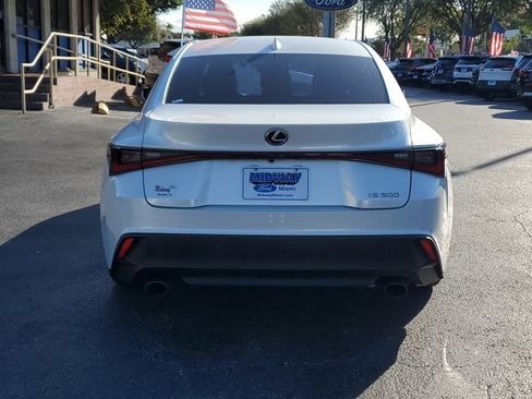 Used 2021 Lexus IS 300 image 5