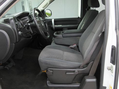 Used 2007 Chevrolet Silverado 2500 LT RWD image 10