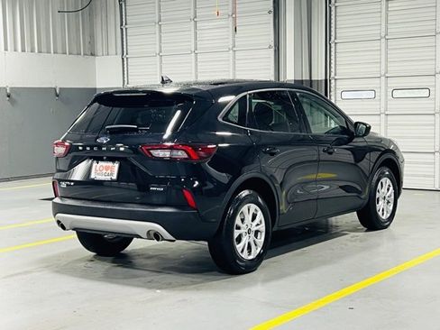 Used 2025 Ford Escape Active image 17
