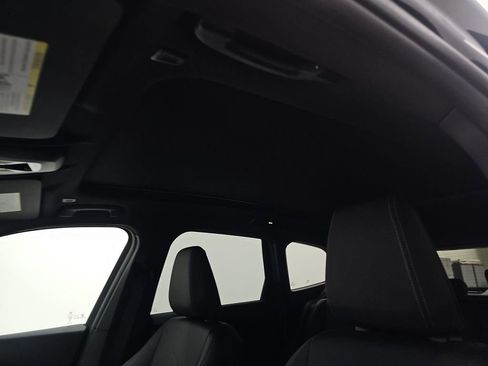 Used 2025 BMW X1 xDrive28i image 13