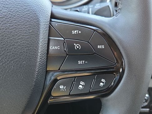 Used 2023 Jeep Cherokee Altitude Lux w/ Lux Elite Package AWD/4WD image 23