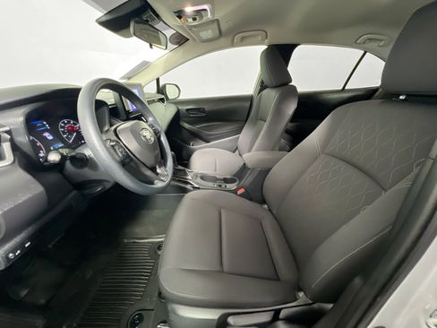 Used 2024 Toyota Corolla LE image 14