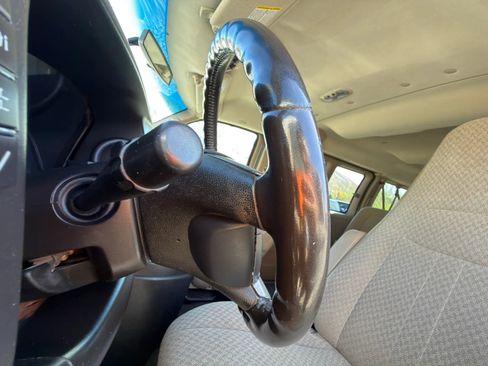 Used 2014 Chevrolet Express 1500 LT w/ LT Preferred Equipment Group AWD/4WD image 28