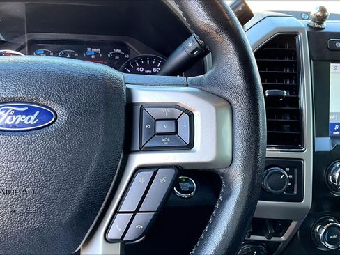Used 2021 Ford F250 Lariat AWD/4WD image 24