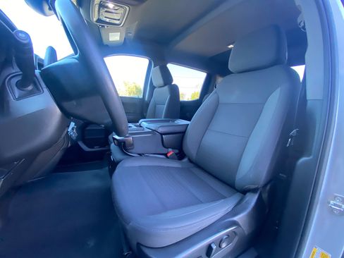 Used 2022 Chevrolet Silverado 1500 Custom w/ LPO, Dark Essentials Package image 32