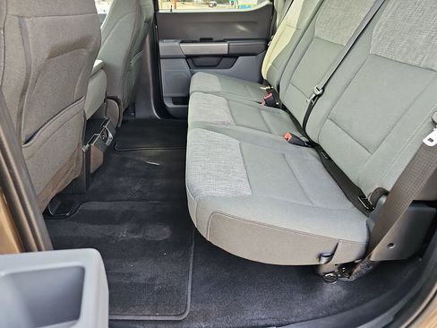 Used 2023 Ford F150 XLT AWD/4WD image 15