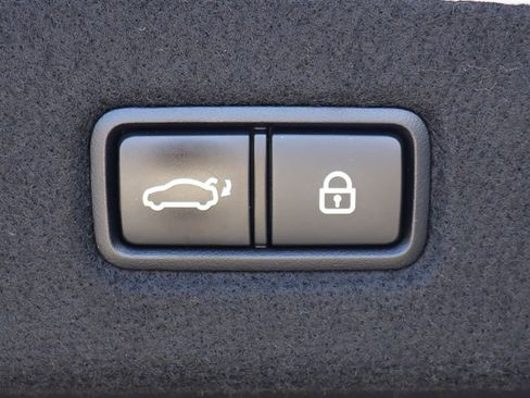 Used 2017 Genesis G90 3.3T Premium AWD/4WD image 23