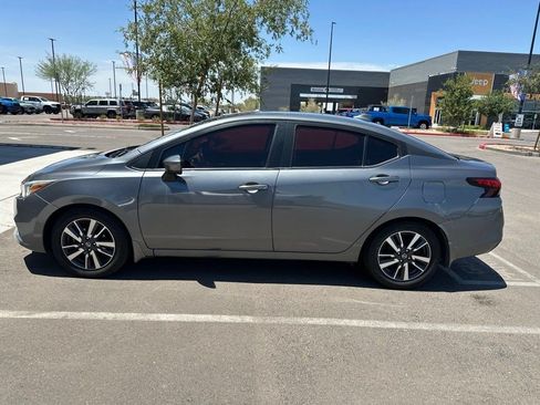 Used 2020 Nissan Versa SV FWD image 2