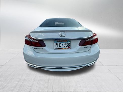 Used 2016 Honda Accord EX-L image 6