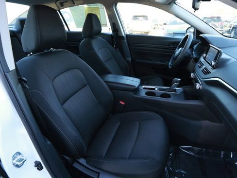 Used 2024 Nissan Altima 2.5 S image 24