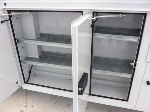 Used 2018 Ford Transit 350 138 w/ Interior Upgrade Package image 15