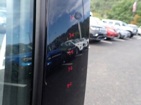 Certified 2023 Ford Escape ST-Line Select w/ Tech Pack #2 image 13