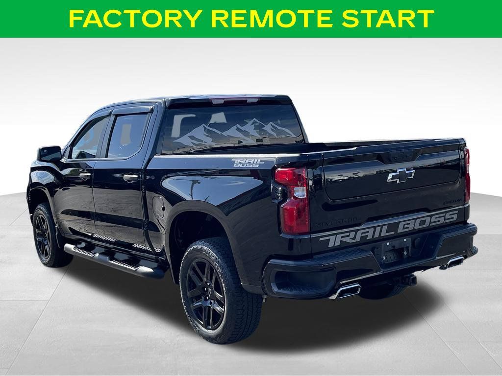 Used 2022 Chevrolet Silverado 1500 Custom Trail Boss w/ Midnight Edition AWD/4WD image 12