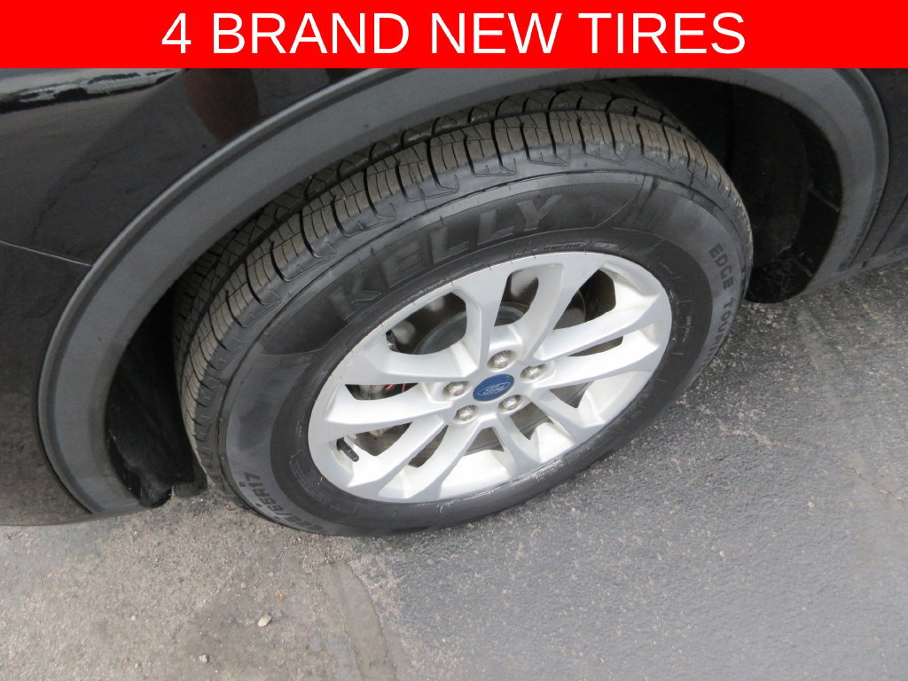 Used 2022 Ford Escape SE AWD/4WD image 3