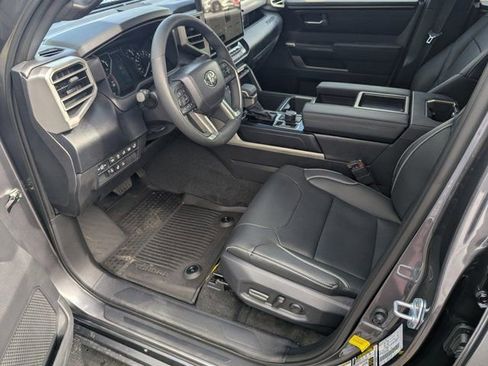 Used 2026 Toyota Tundra SR5 w/ SR5 Premium Package AWD/4WD image 9