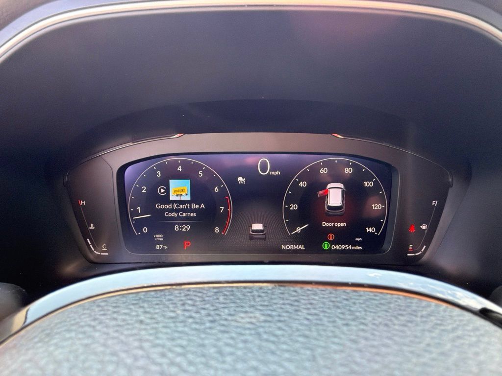 Used 2023 Honda Pilot Elite image 33