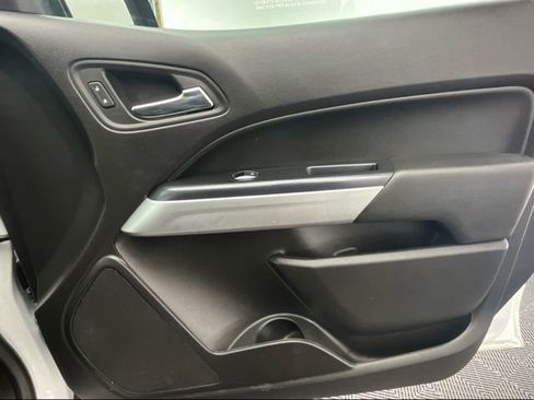 Used 2021 Chevrolet Colorado ZR2 w/ Colorado ZR2 Bison Edition image 12