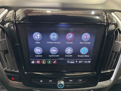 Used 2022 Chevrolet Traverse High Country image 38