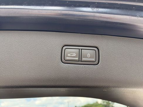 Used 2024 Genesis GV80 2.5T AWD/4WD image 34