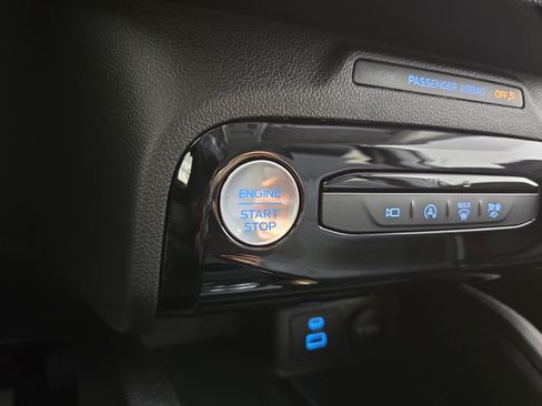 Used 2023 Ford Escape Active w/ Tech Pack #2 FWD image 25