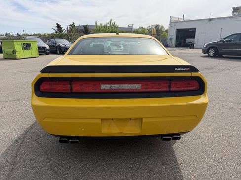 Used 2010 Dodge Challenger SRT8 w/ SRT Option Group II RWD image 7