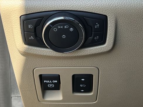 Used 2020 Ford F150 XLT w/ Equipment Group 302A Luxury RWD image 19