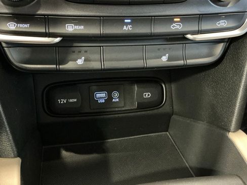 Used 2020 Hyundai Santa Fe SEL image 5