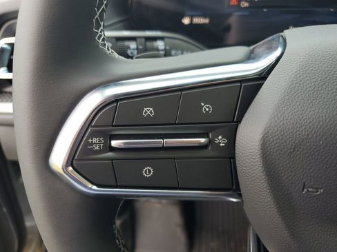 New 2026 Chevrolet Traverse LT w/ Driver Confidence Package image 31